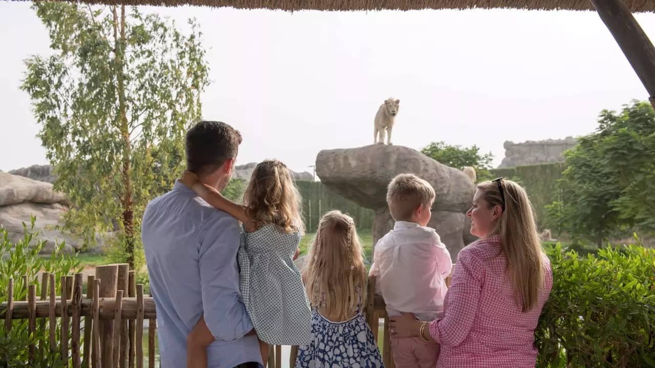 Dubai Safari Park: Experience Dubai, United Arab Emirates