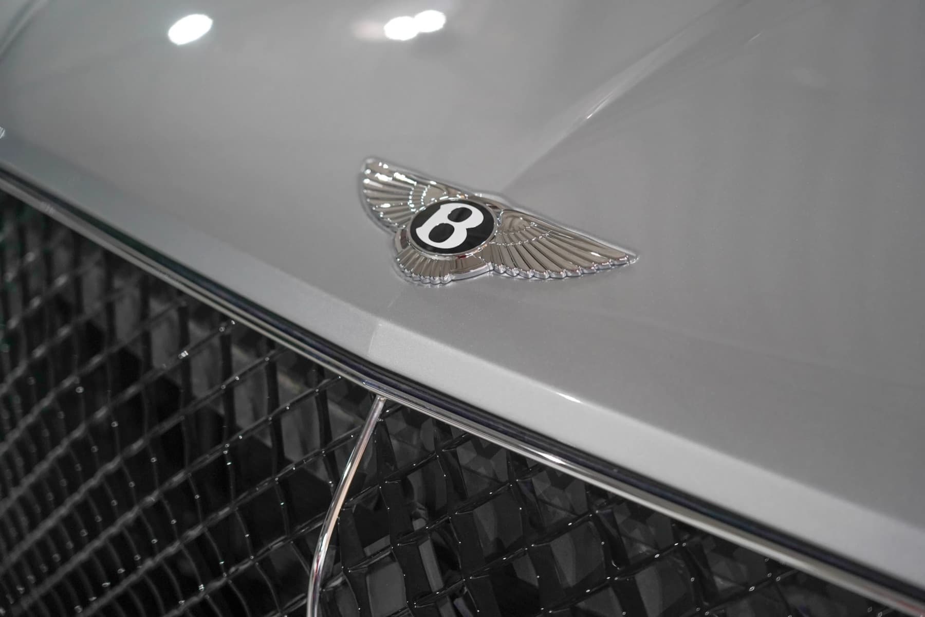 Bentley Bentayga — detail 7