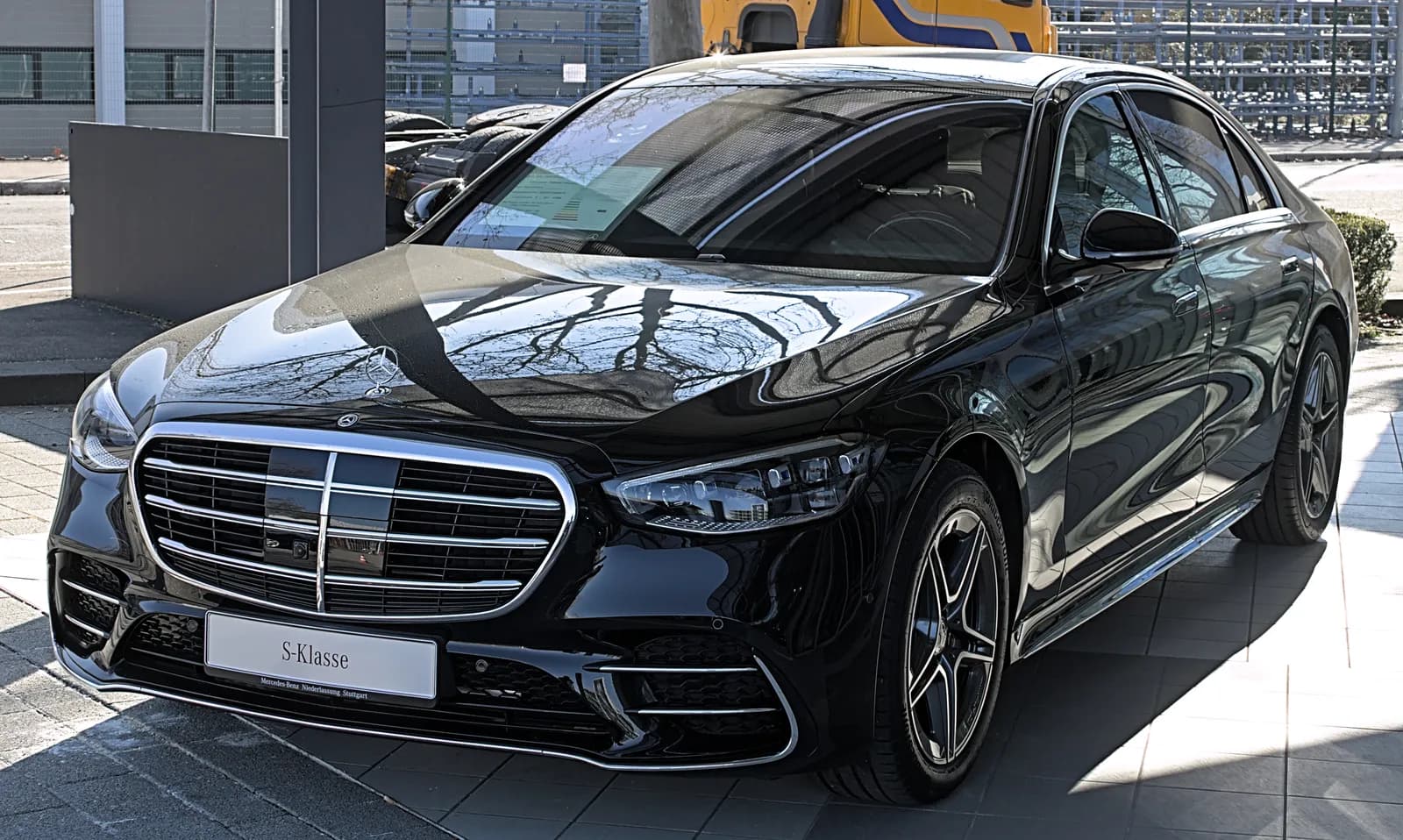 Mercedes-Benz S-Class in black, front three-quarter
