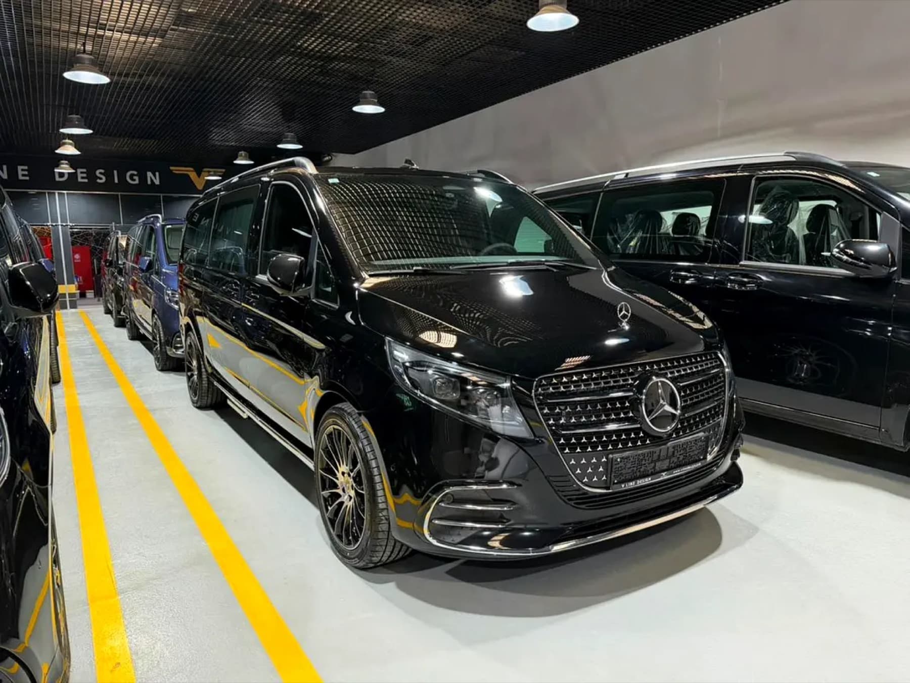 Mercedes-Benz V-Class — NWP Travel fleet