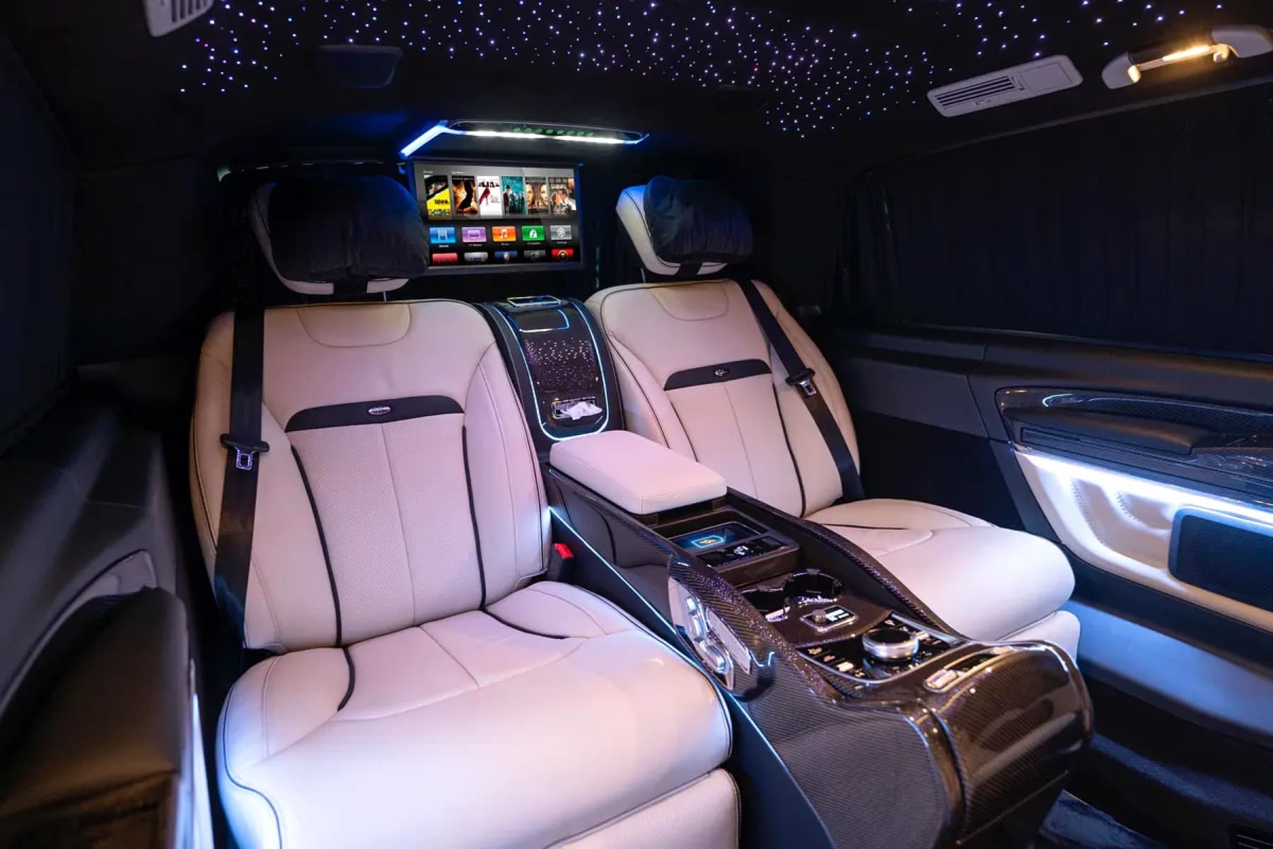 Mercedes-Benz V-Class — detail 9