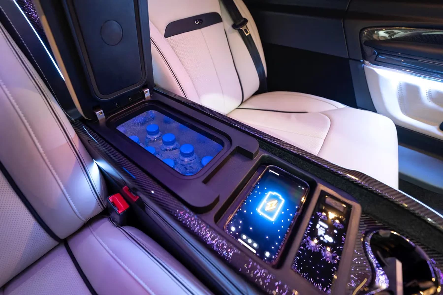 Mercedes-Benz V-Class — detail 11